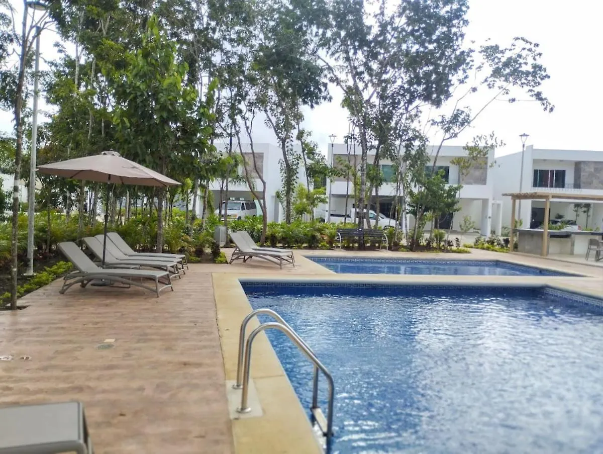 Holiday home Comfortable House, Common Pool, Playa Del Carmen